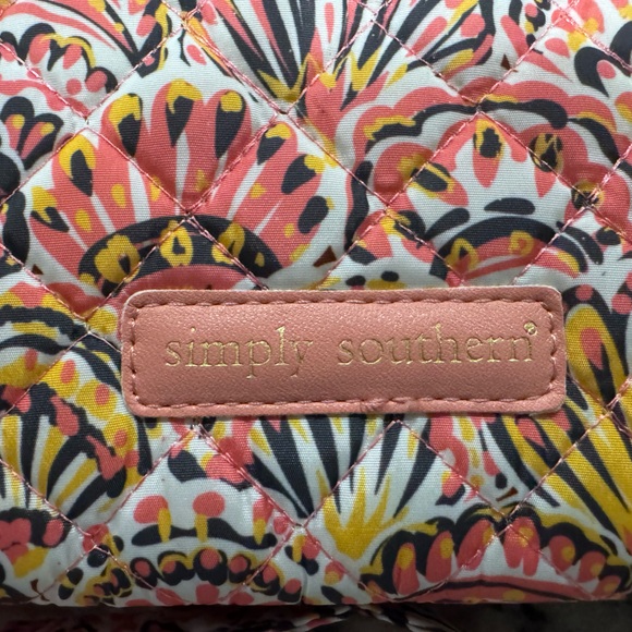 Simply Southern Quilted Shell Phone Wallet - Pink and Yellow, carrying strap, - Picture 5 of 6